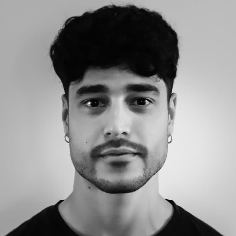 Aymen, ingénieur optique, auteur des cours